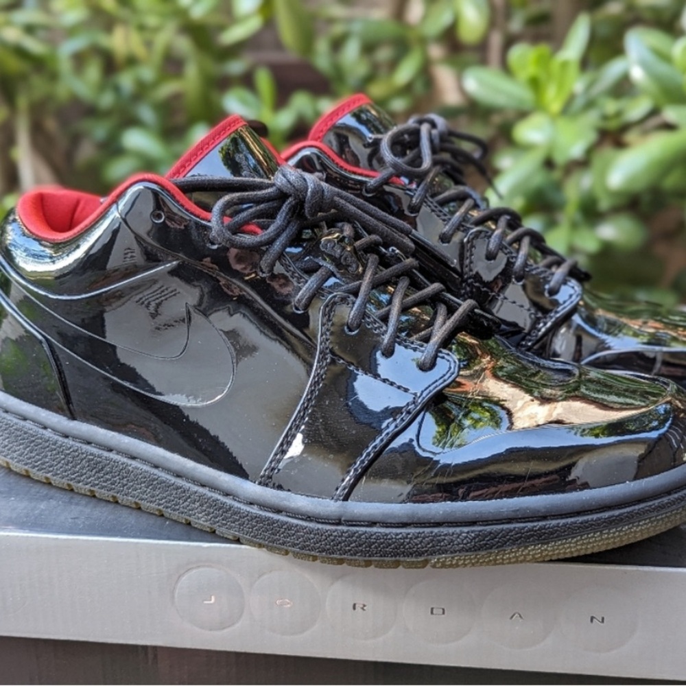 Jordan 1